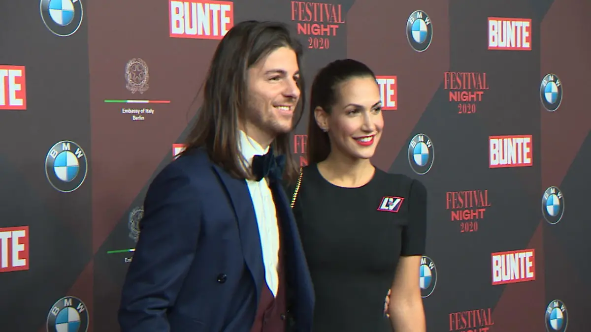 Was liebt Clea-Lacy Juhn an ihrem Riccardo? Seit Ende 2019 ein Paar