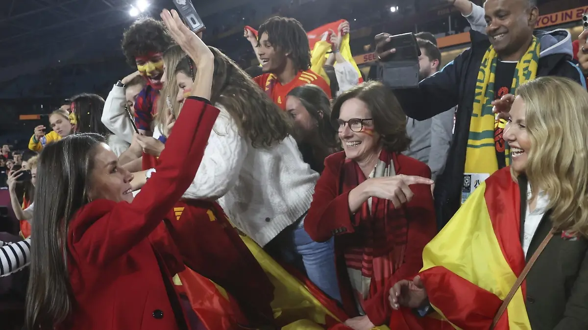 Sydney, AUSTRALIA - Queen Letizia of Spain and Princess Sofia attend Fifa Women's World Cup 2023 Final at Stadium Australia. Spanish National Team World Champions by beating England by 1-0.
Pictured: Queen Letizia, Princess Sofia
BACKGRID USA 20 AUGUST 2023