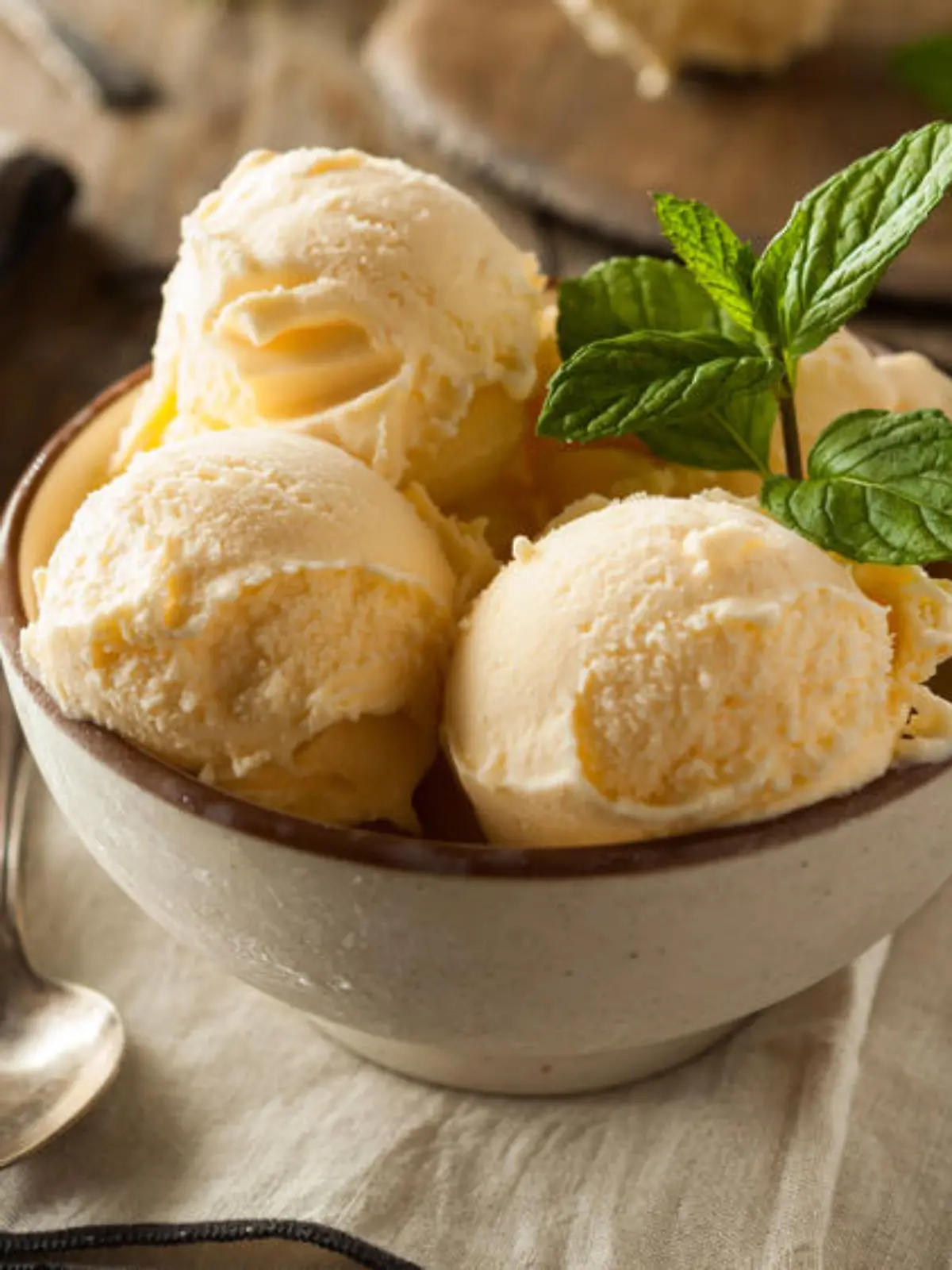 Ganz ohne Eismaschine: So gelingt leckeres Eis