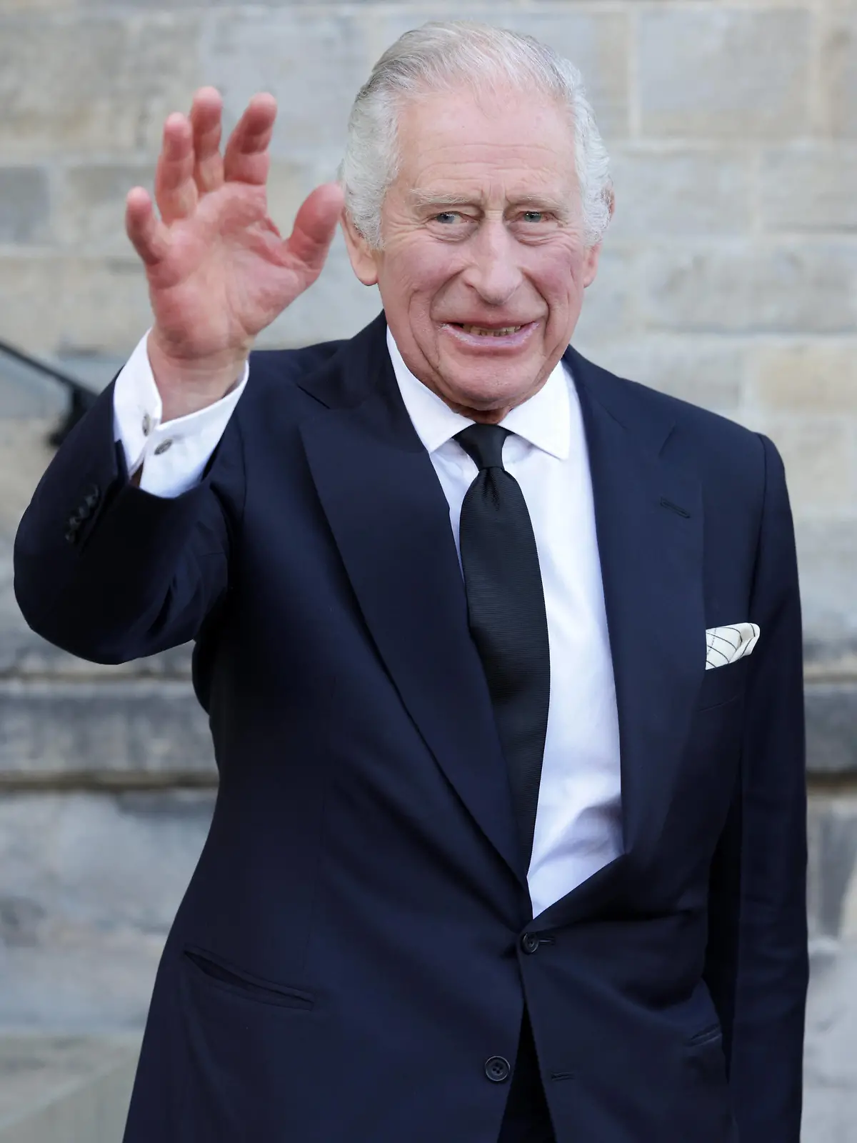 Entertainment Bilder des Tages . 16/09/2022. Cardiff, United Kingdom. King Charles III and Camilla, Queen Consort at Cardiff Castle in Wales, United Kingdom. King Charles III is visiting Wales for the first time since ascending to the throne following the death of his mother, Queen Elizabeth II. PUBLICATIONxINxGERxSUIxAUTxHUNxONLY xPoolx/xi-Imagesx IIM-23776-0015