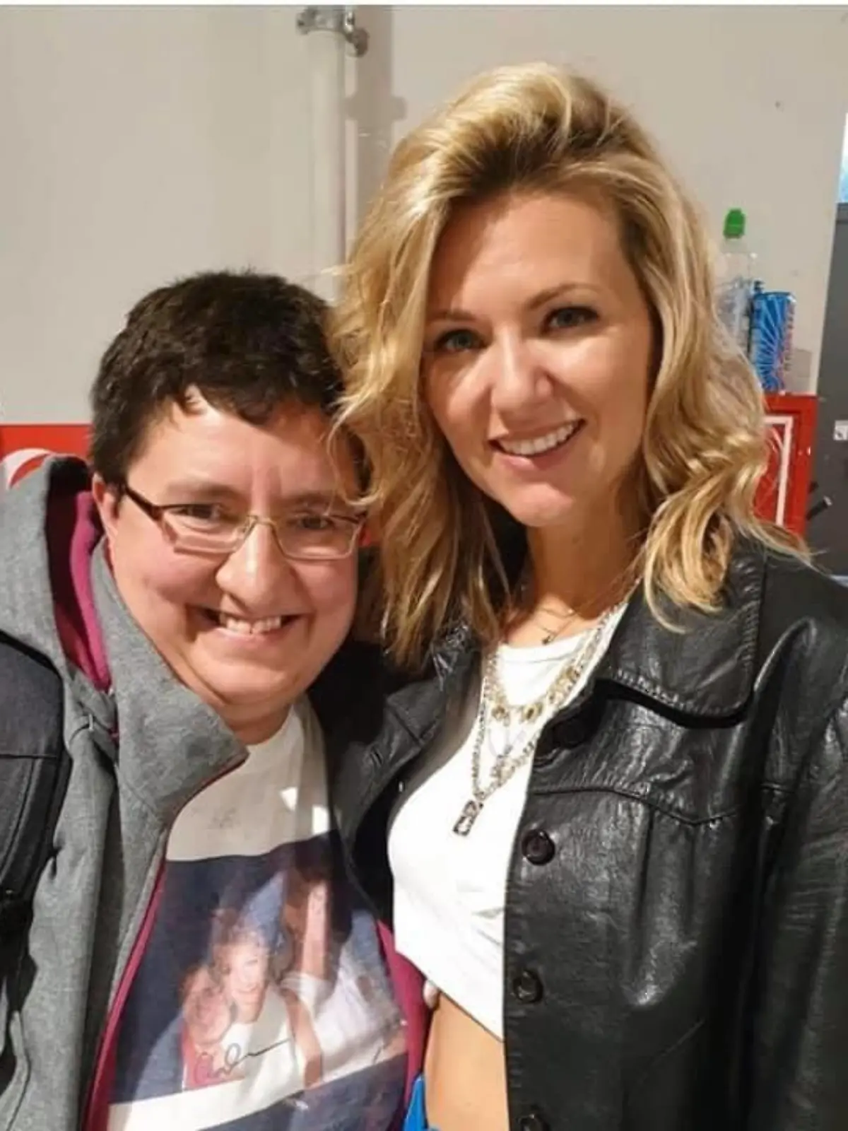 Jana L. war Ellle Endlich-Fan. Jetzt trauert der Star um das Opfer der Halle-Attentäters.