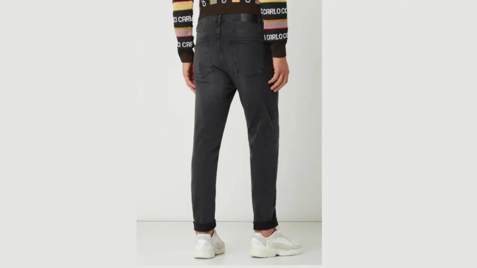 Jeans von Review.