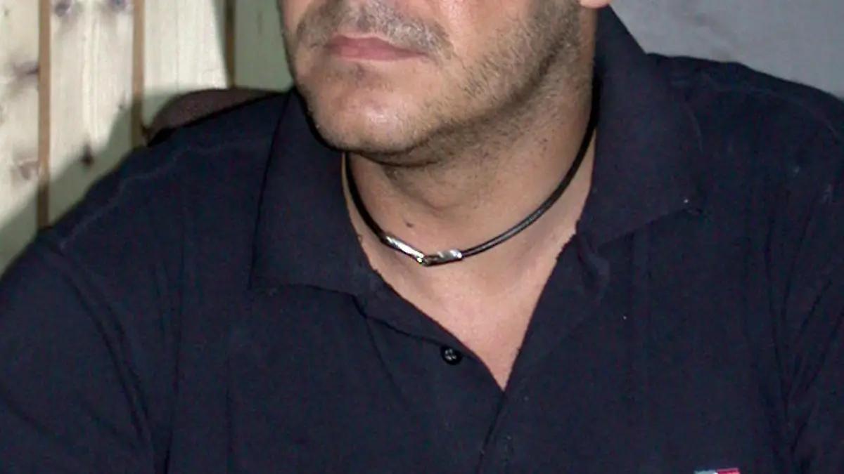 ARCHIV - Schauspieler Willi Herren (Archivfoto vom 23.06.2005), der fiese «Olli» aus der ARD-Serie «Lindenstraße», hat einen Drogenentzug abgeschlossen. «Er hat eine zweieinhalbmonatige Therapie hinter sich», sagte sein Sprecher am Montag (25.02.2008) der Deutschen Presse-Agentur dpa in Köln zu einem Bericht der «Bild»-Zeitung. Der 32-jährige Herren habe seit geraumer Zeit Kokain und Tabletten genommen. Foto: Jörg Taron dpa/lnw (zu dpa 0438 vom 25.02.2008) +++(c) dpa - Bildfunk+++