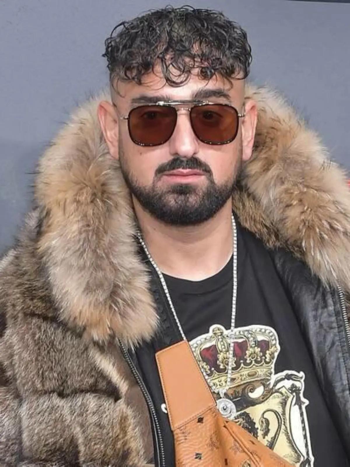 Rapper Haftbefehl soll sich versehentlich angeschossen haben
