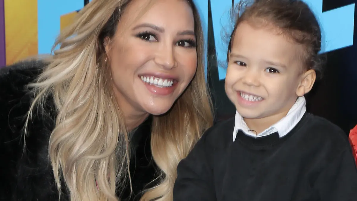 13 July 2020 - Naya Rivera, the actress best known for playing cheerleader Santana Lopez on Glee, has been confirmed dead. Rivera, 33, is believed to have drowned while swimming in the lake with her 4-year-old son, who was found asleep on their rental pontoon boat after it was overdue for return. 16 September 2012 - Pasadena, California - Naya Rivera. 2012 NCLR ALMA Awards - Press Room Held At Pasadena Civic Auditorium. Photo Credit: Kevan Brooks/AdMedia

Pictured: Naya Rivera,Josey Hollis Dorsey
Ref: SPL5176813 130720 NON-EXCLUSIVE
Picture by: SplashNews.com

Splash News and Pictures
USA: +1 310-525-5808
London: +44 (0)20 8126 1009
Berlin: +49 175 3764 166
photodesk@splashnews.com

World Rights, 
