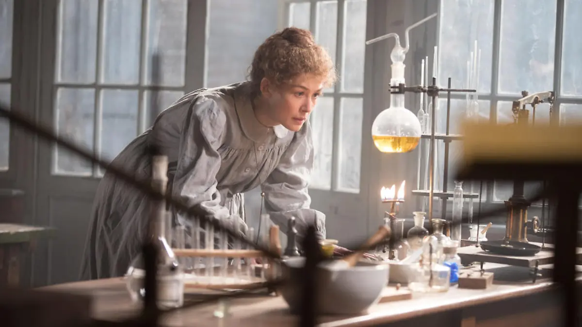 "Marie Curie - Elemente des Lebens": Biopic über ein filmreifes Leben