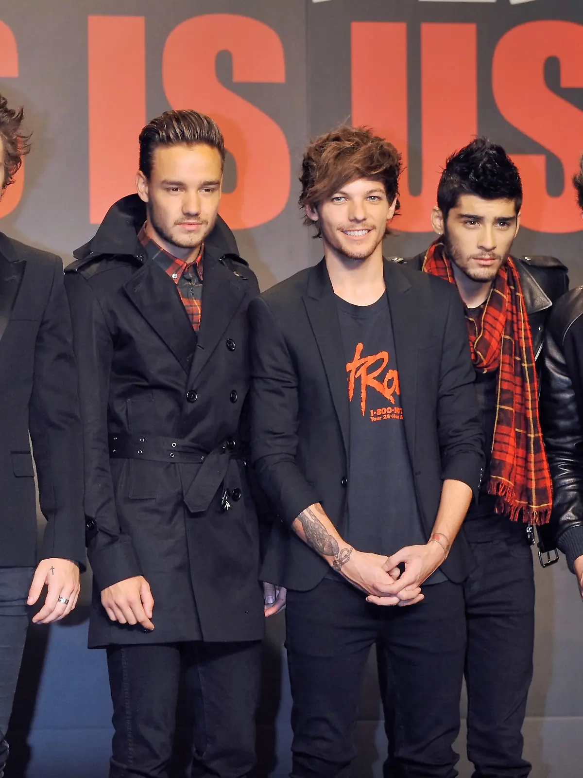 Image #: 25213021    (L-R) Harry Styles, Liam Payne, Louis Tomlinson, Zayn Malik and Niall Horan of One Direction atten a stage greeting for the film 'This is us' in Chiba, Japan, on November 3, 2013.     UPI/Keizo Mori /LANDOV Keine Weitergabe an Drittverwerter.