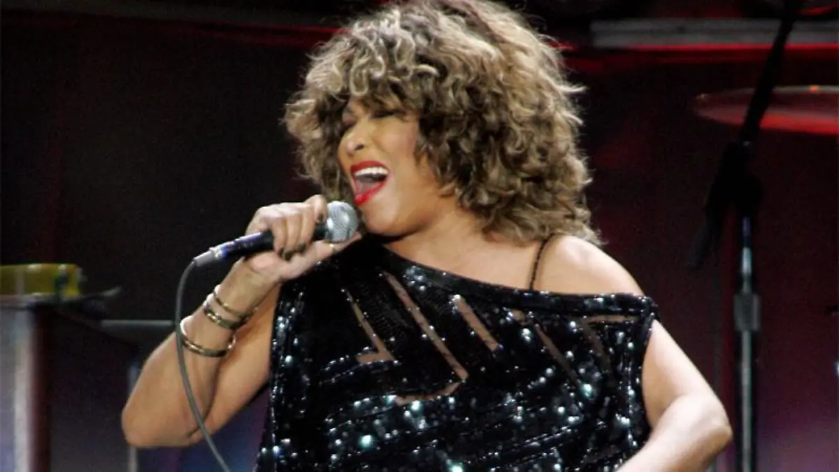 Tina Turner bringt eine Remix heraus