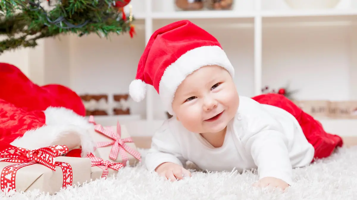 Erstes Weihnachten mit dem Baby