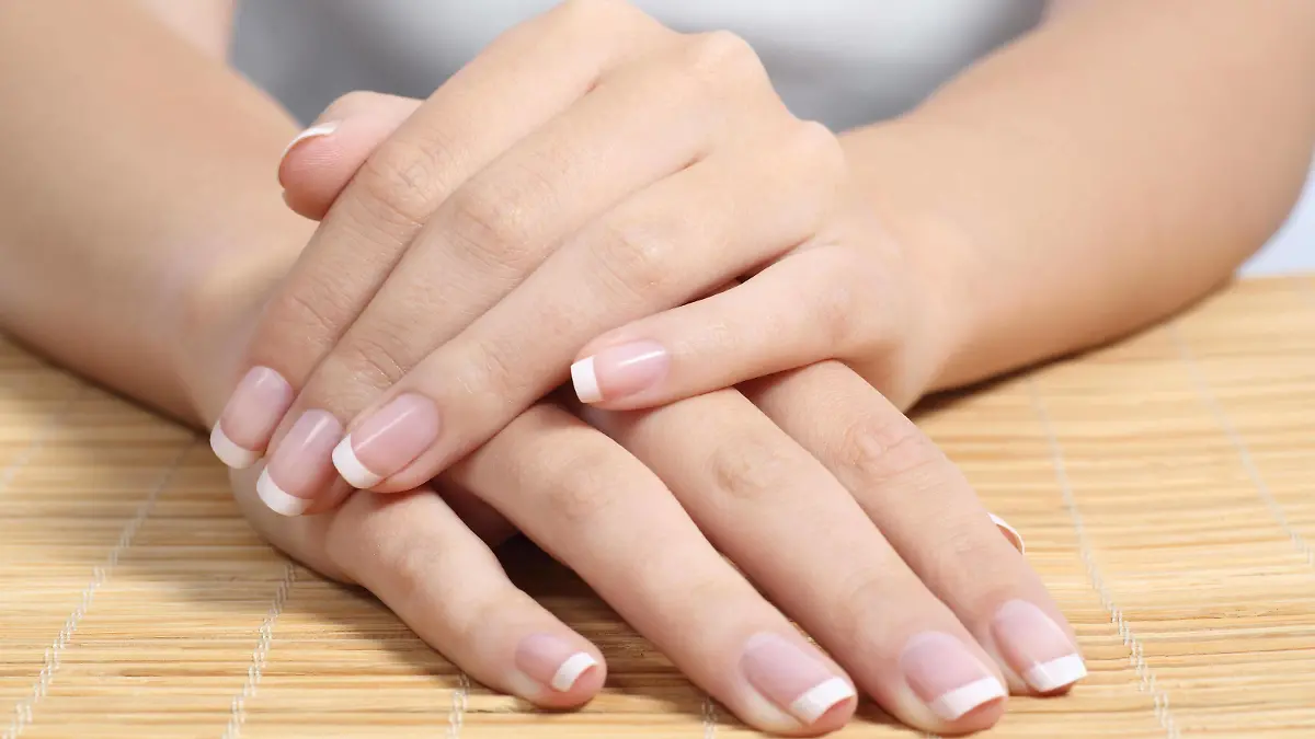 French Nails