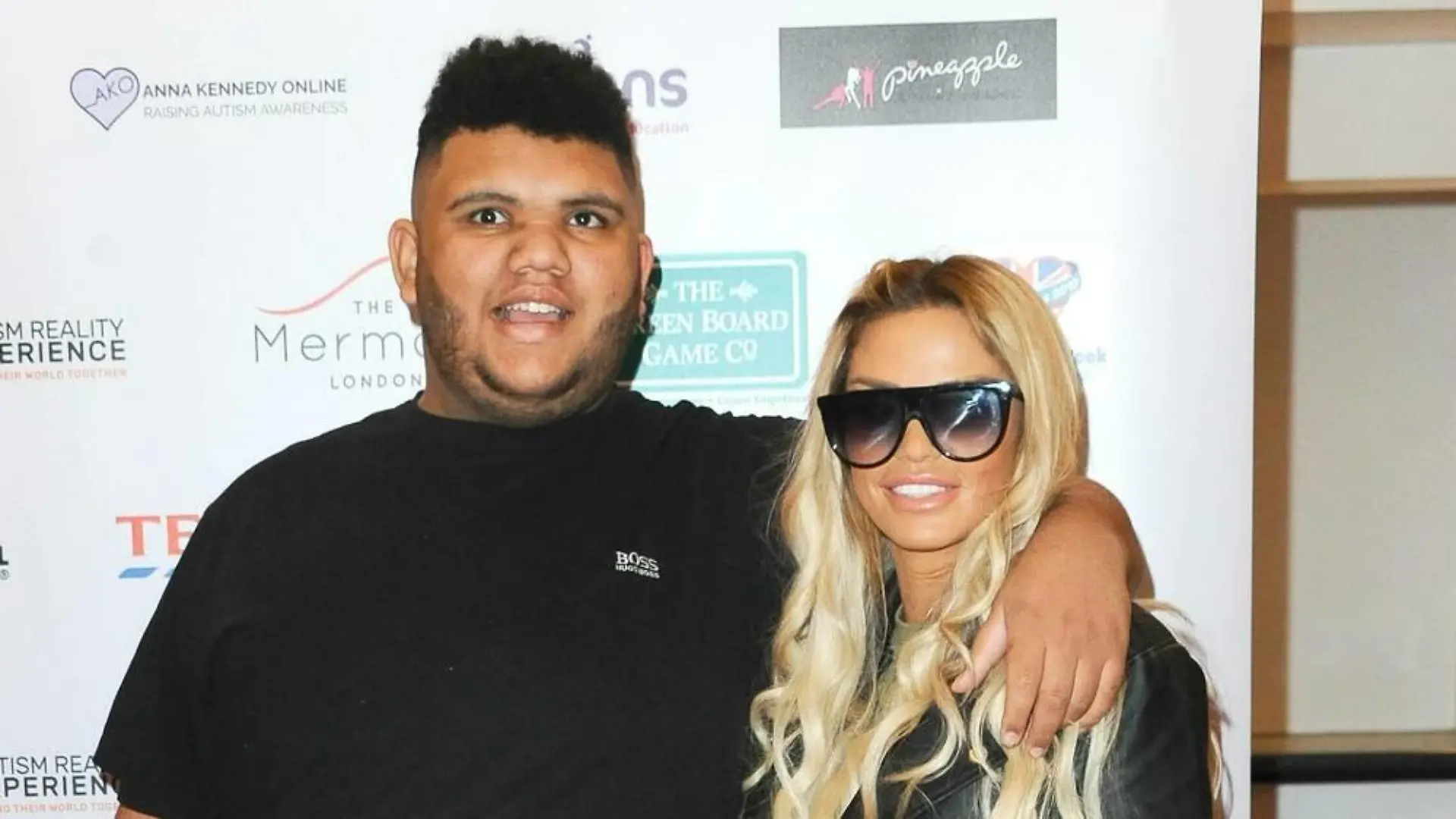 Auf der Intensivstation: Katie Price bangt um ihren Sohn Harvey