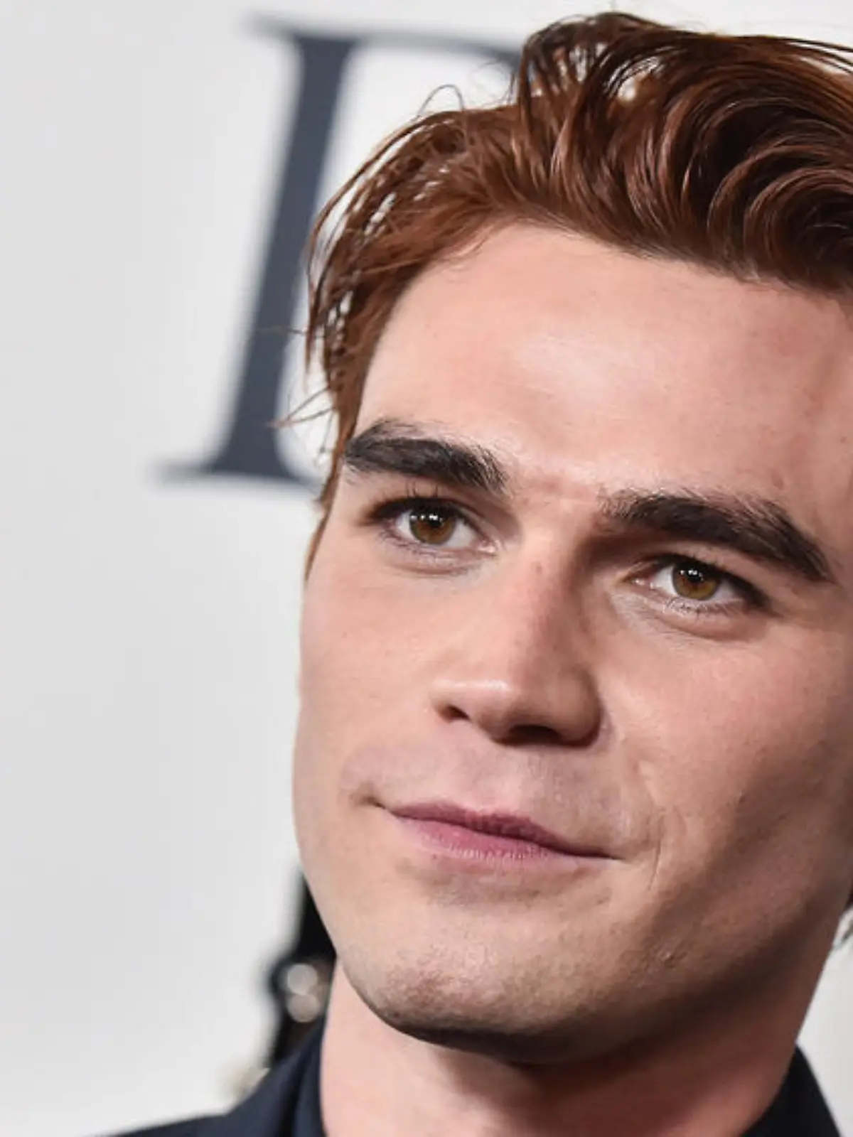 KJ Apa übernimmt Hauptrolle in Pandemie-Thriller "Songbird"
