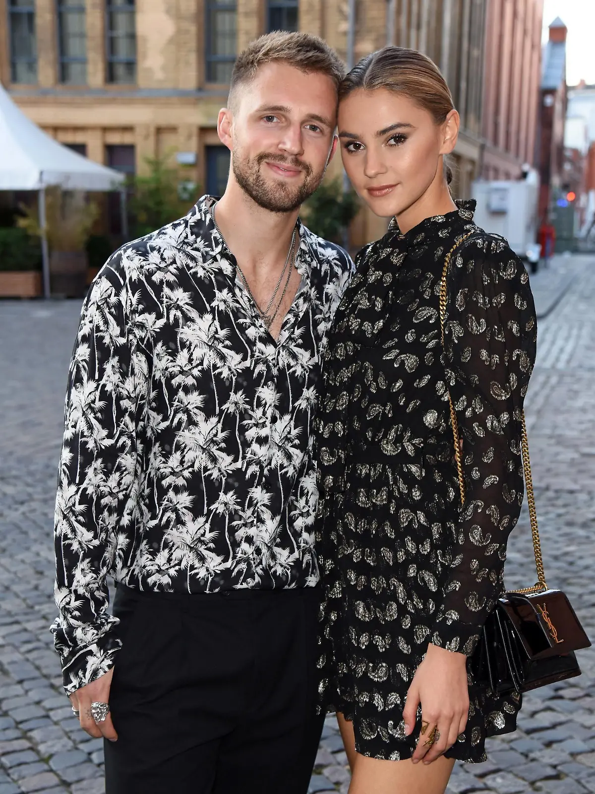  Stefanie Giesinger mit Freund Marcus Butler bei der Premiere des Kinofilms Asphaltgorillas im Kino in der Kulturbrauerei in Berlin am 21.08.2018 *** Stefanie Giesinger with friend Marcus Butler at the premiere of the movie Asphaltgorillas in the cinema in the Kulturbrauerei in Berlin on 21 08 2018