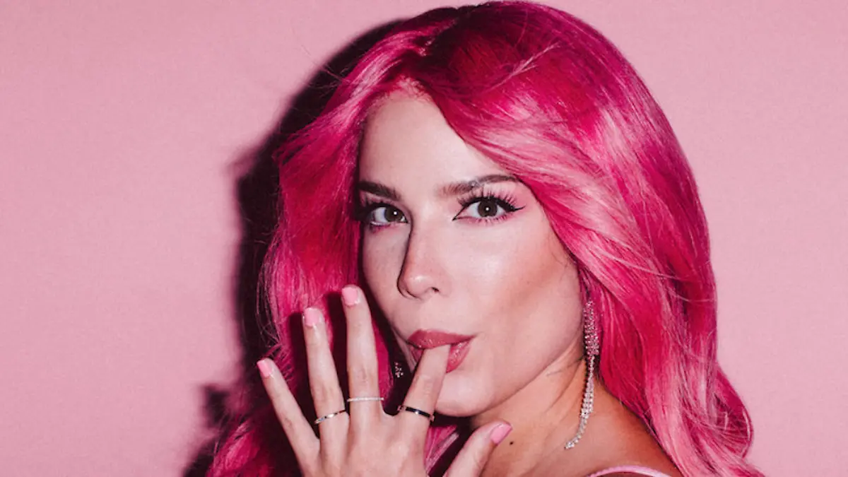 US-Sängerin Halsey möchte für ihre Fans "eine Freundin" sein