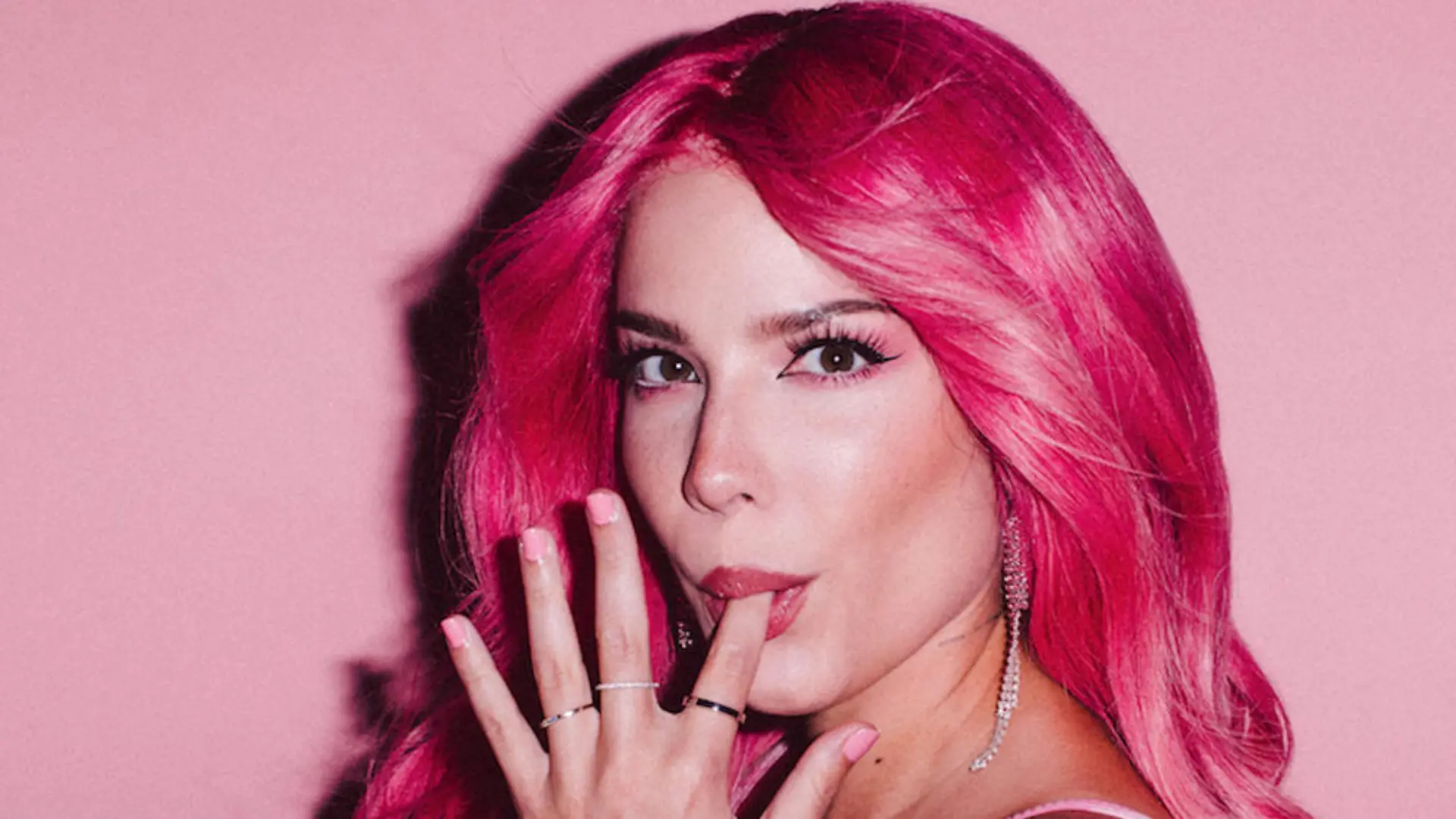 US-Sängerin Halsey möchte für ihre Fans "eine Freundin" sein