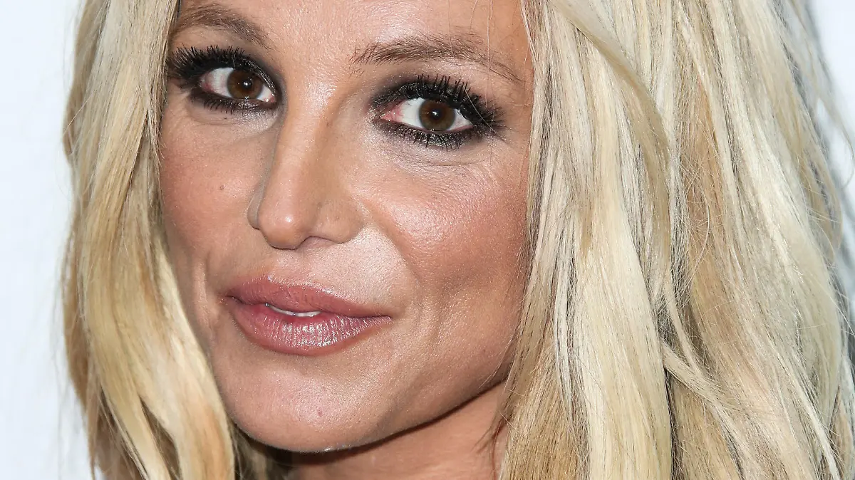 (FILE) Britney Spears responds to #FreeBritney conspiracy: 'All is well'. HOLLYWOOD, LOS ANGELES, CALIFORNIA, USA - FEBRUARY 25: Singer Britney Spears arrives at the 4th Annual Hollywood Beauty Awards held at Avalon Hollywood on February 25, 2018 in Hollywood, Los Angeles, California, United States. (Photo by Xavier Collin/Image Press Agency)

Pictured: Britney Spears
Ref: SPL5082055 250218 NON-EXCLUSIVE
Picture by: Xavier Collin/Image Press Agency/Splash News / SplashNews.com

Splash News and Pictures
Los Angeles: 310-821-2666
New York: 212-619-2666
London: 0207 644 7656
Milan: 02 4399 8577
photodesk@splashnews.com

World Rights
