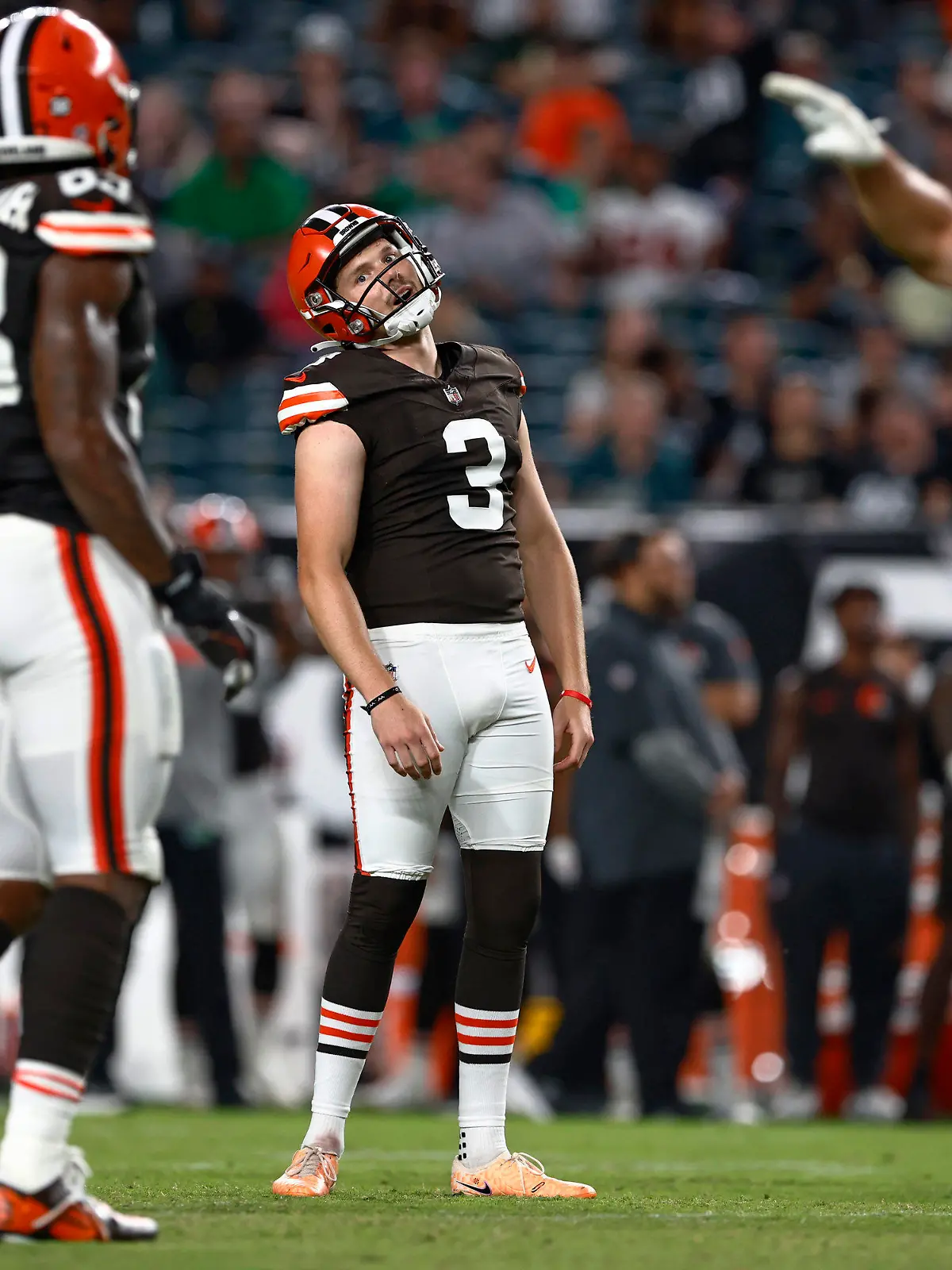 Cleveland Browns place-kicker Cade York (3) reacts after missing a field goal during the fourth quarter of the team's NFL preseason football game against the Philadelphia Eagles, Thursday, Aug. 17, 2023, in Philadelphia. (AP Photo/Rich Schultz)