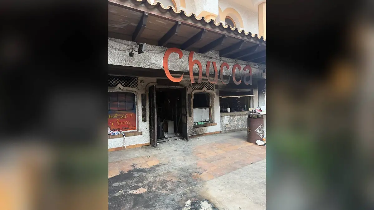Sohel Abdoulkhanzadehs Malle-Bar nach dem Brandanschlag.