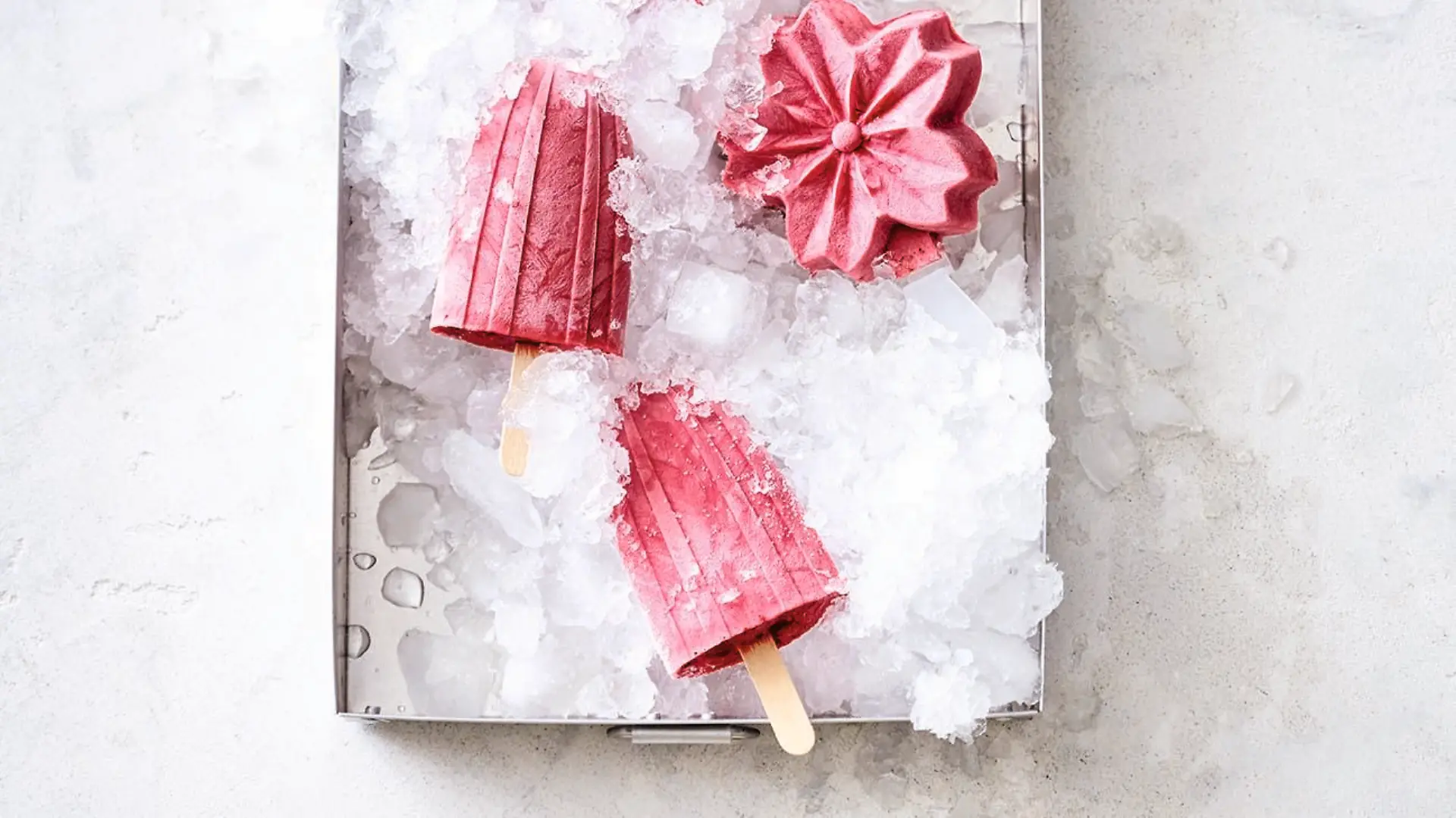 Himbeer-Kokos-Popsicles von Cathy Hummels