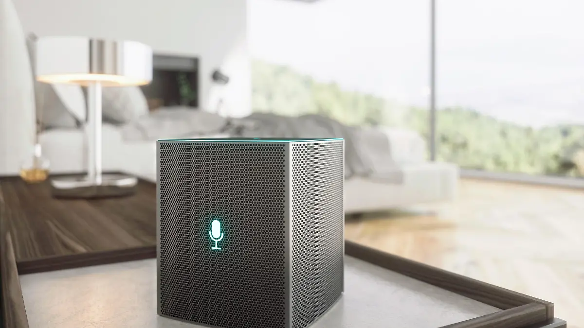 Smart Speaker im Schlafzimmer