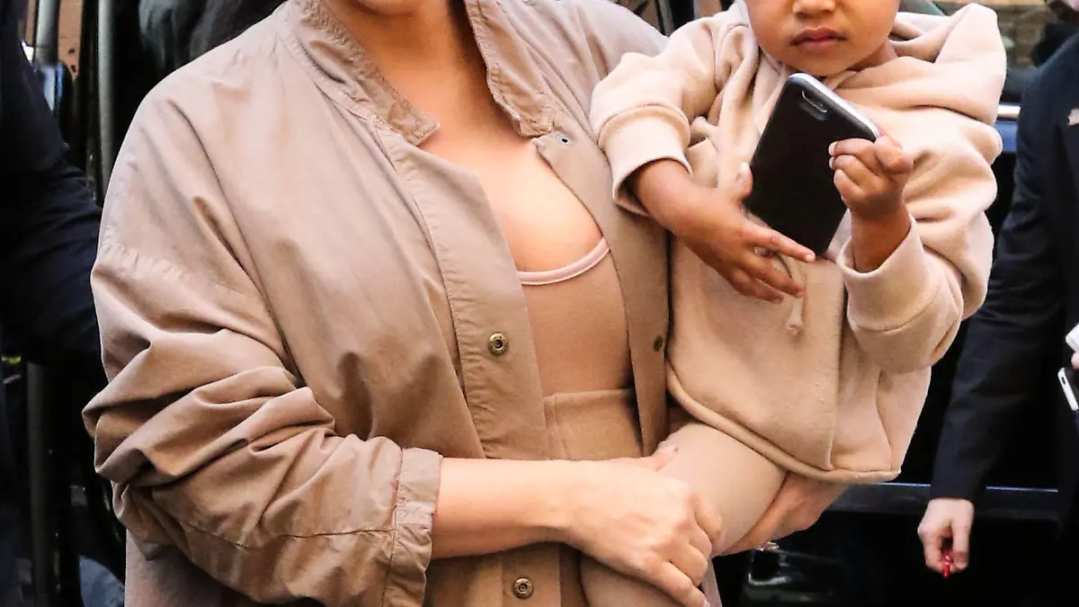 NEW YORK CITY, NY, USA - SEPTEMBER 16: Kim Kardashian West and daughter North West arrive at the Kanye West Yeezy Season 2 New York Fashion Week Show held at Skylight Modern on September 16, 2015 in New York City, New York, United States. (Photo by Image Press/Splash News)
<P>
Pictured: Kim Kardashian West, North West
<B>Ref: SPL1127947 160915 </B><BR/>
Picture by: Image Press / Splash News<BR/>
</P><P>
<B>Splash News and Pictures</B><BR/>
Los Angeles: 310-821-2666<BR/>
New York: 212-619-2666<BR/>
London: 870-934-2666<BR/>
photodesk@splashnews.com<BR/>
</P>