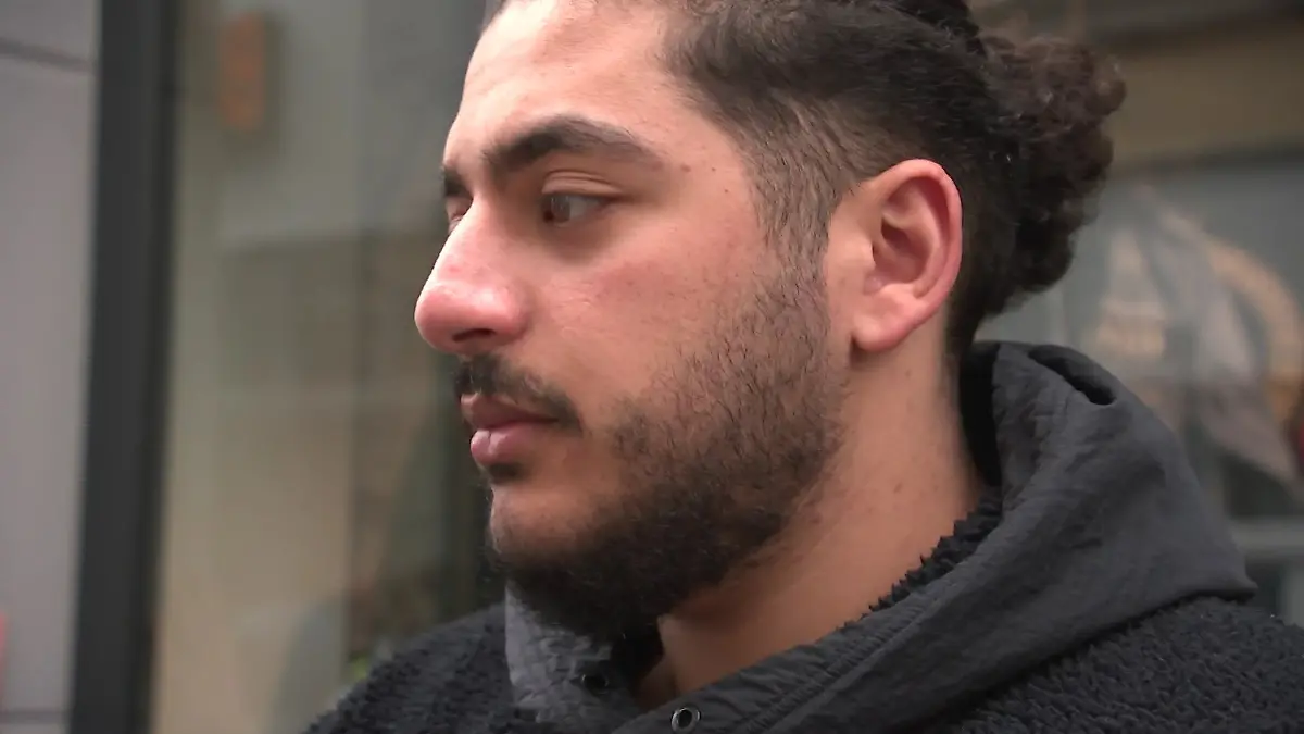 Omar war nach eigenen Angaben 10 Jahre mit Lorenz befreundet.