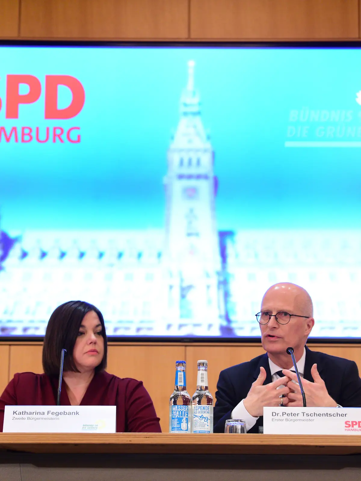 SPD und Grüne regieren im Hamburger Rathaus seit zehn Jahren gemeinsam, und das soll auch in den kommenden Jahren so weiter gehen.