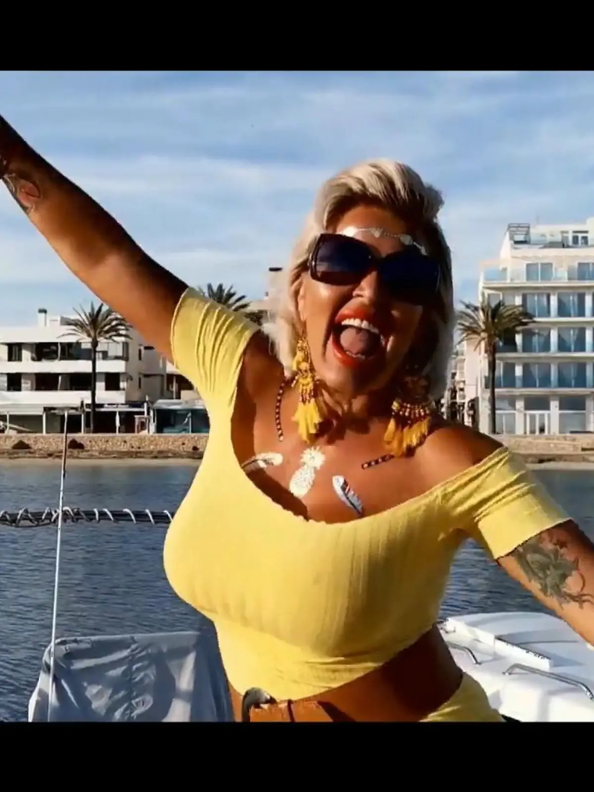 Ginger Costello will mit ihrem Lied "Alkoholproblem" Malle-Star werden.