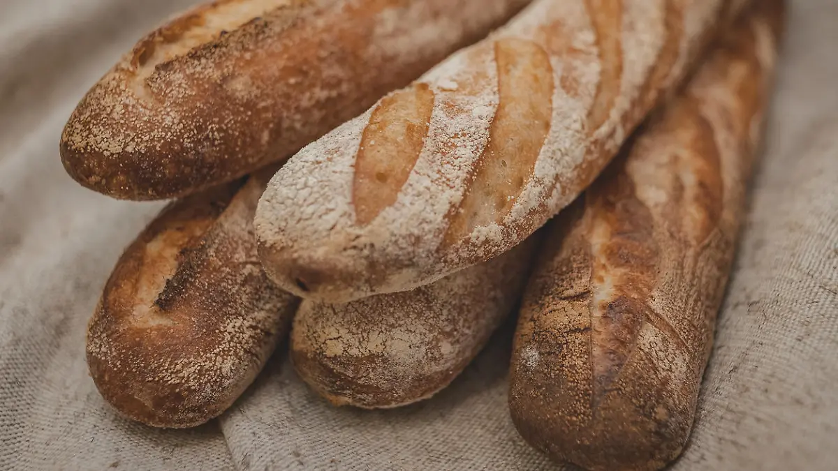 Glutenfreie Baguettes aus Buchweizenmehl