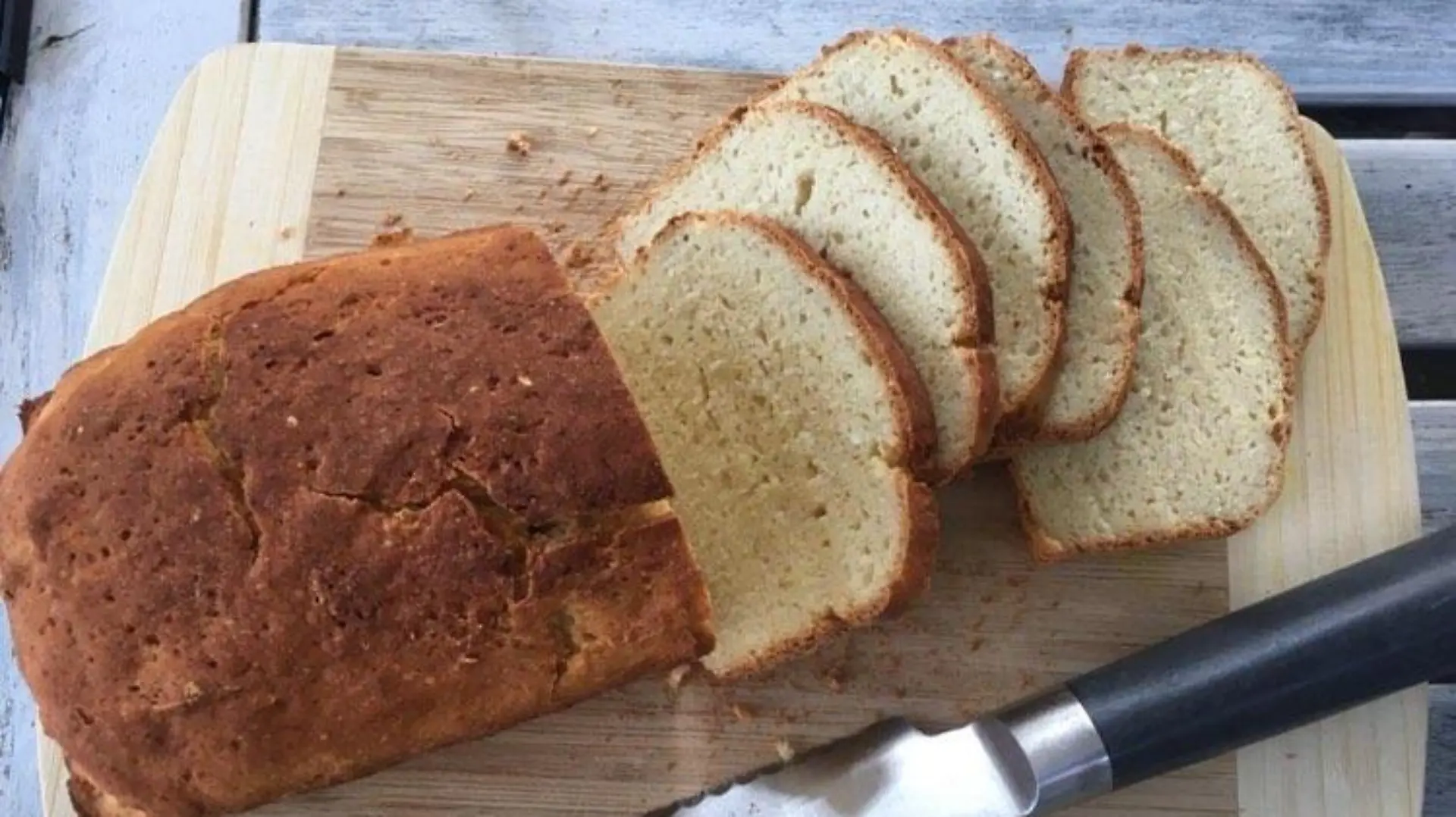 Glutenfreies Sandwich-Brot nach dem Rezept von Elke Schulenburg