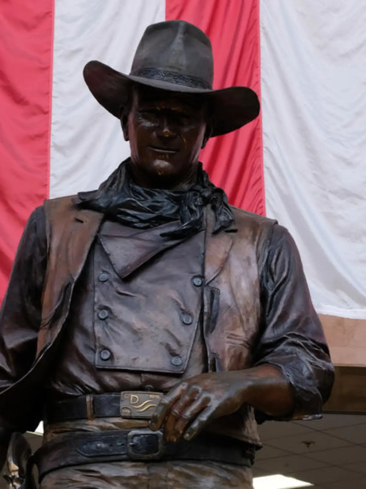 Nach Rassismusvorwürfen: Wird der John-Wayne-Flughafen umbenannt?