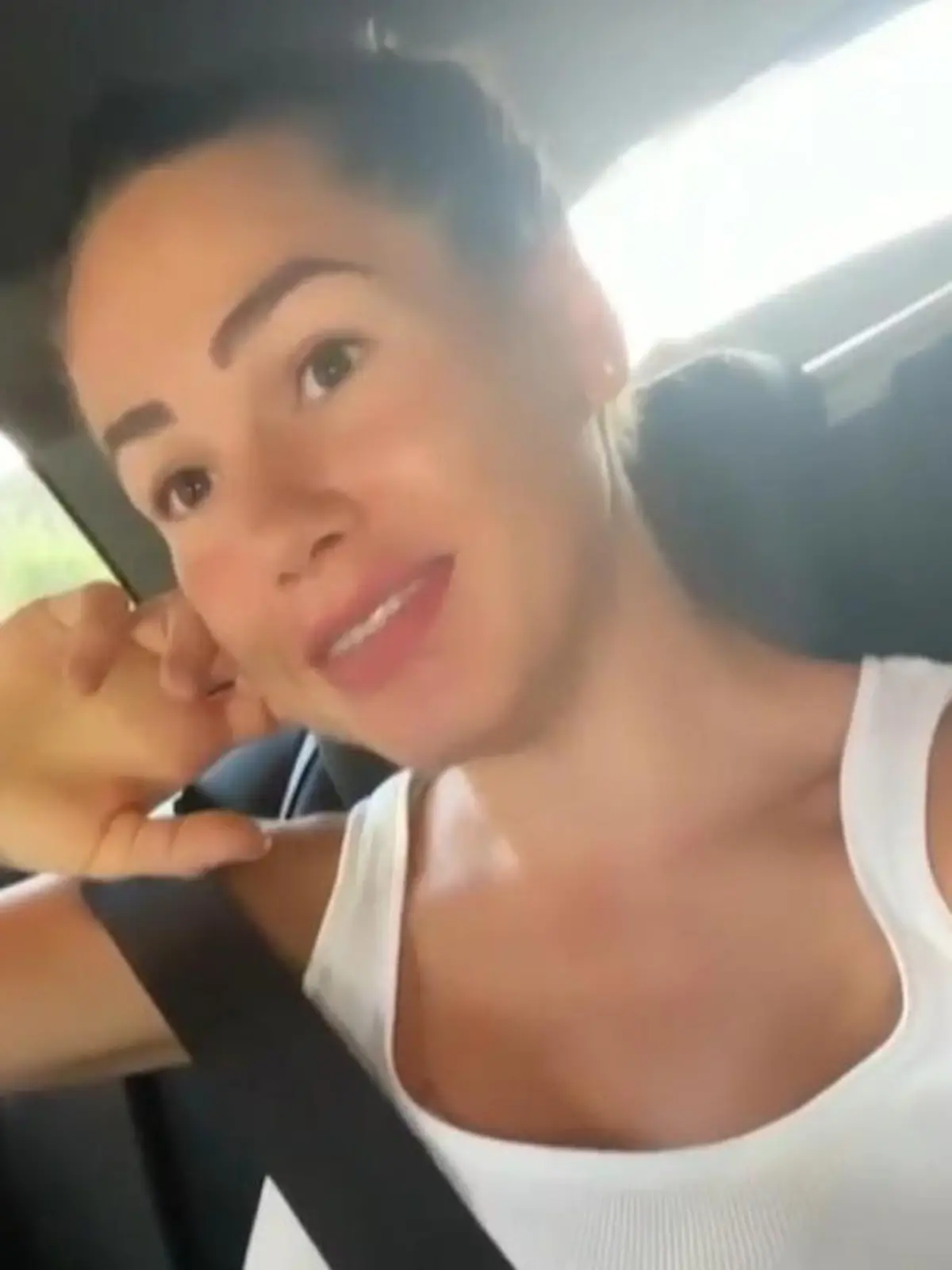 Bild zu: "Angelina Pannek gibt Baby-Update"