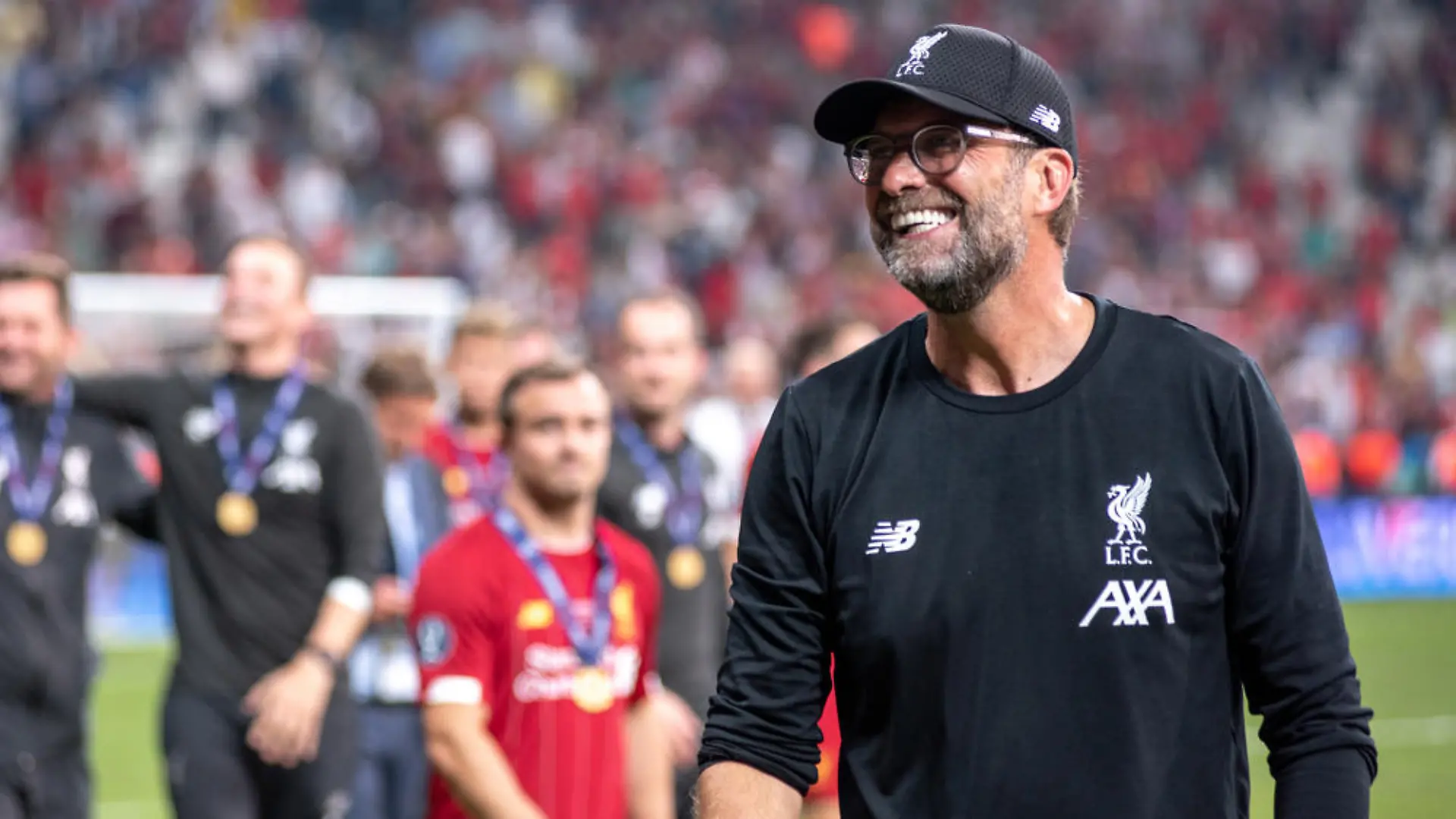 Jürgen Klopp bringt Liverpool-Meisterfeier mit Dance Moves zum Kochen