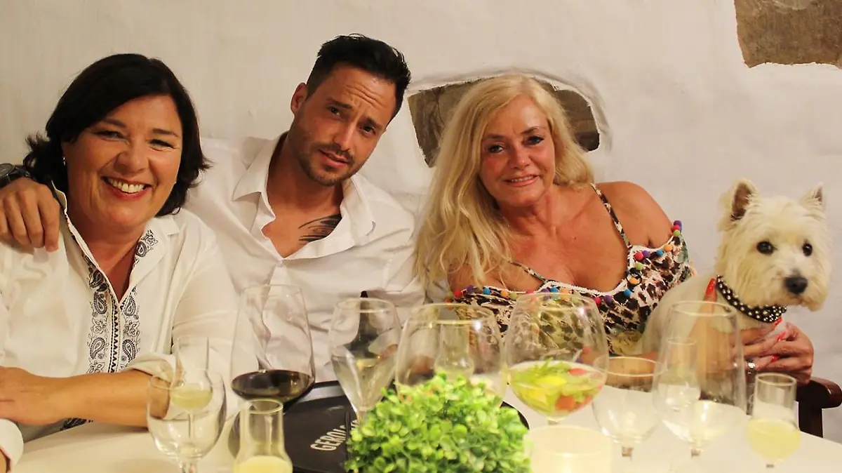 "Schwiegertochter gesucht" 2020: Vera Int-Veen besucht Single Dennis und Mutter Carmen.