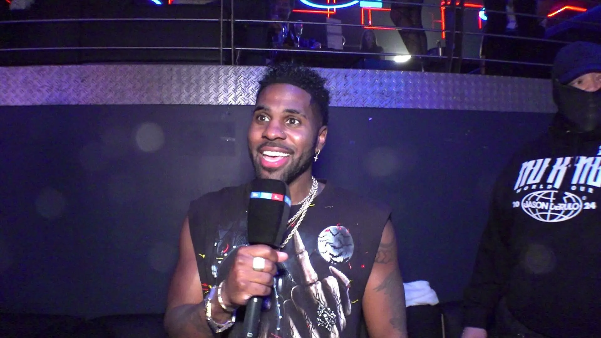 Gut gelaunt und ganz nahbar: Jason Derulo im RTL-Interview