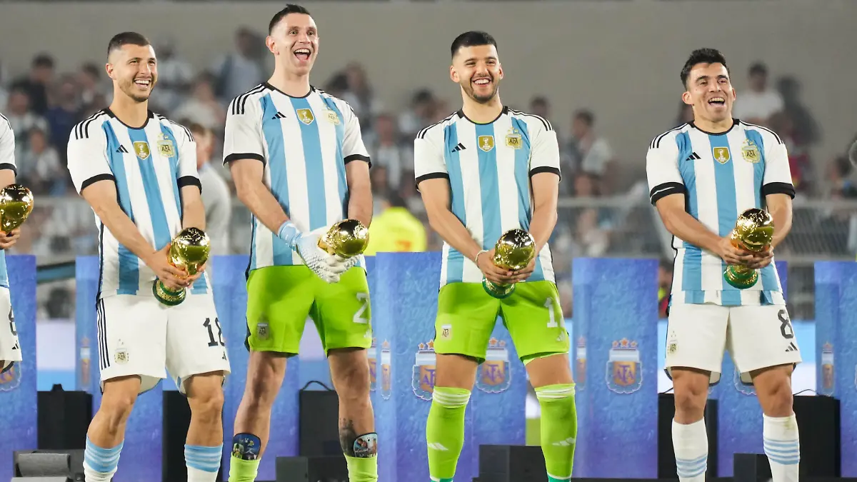 March 23, 2023, City of Buenos Aires, City of Buenos Aires, Argentina: INT. SPORTS.- GUIDO RODRIGUEZ, EMILIANO MARTINEZ, FRANCO ARMANI AND MARCOS ACUÃA of Argentina team during the friendly soccer match against Panama, in Buenos Aires, Argentina, March 23, 2023 (Credit Image: © Julieta Ferrario/ZUMA Press Wire) / action press