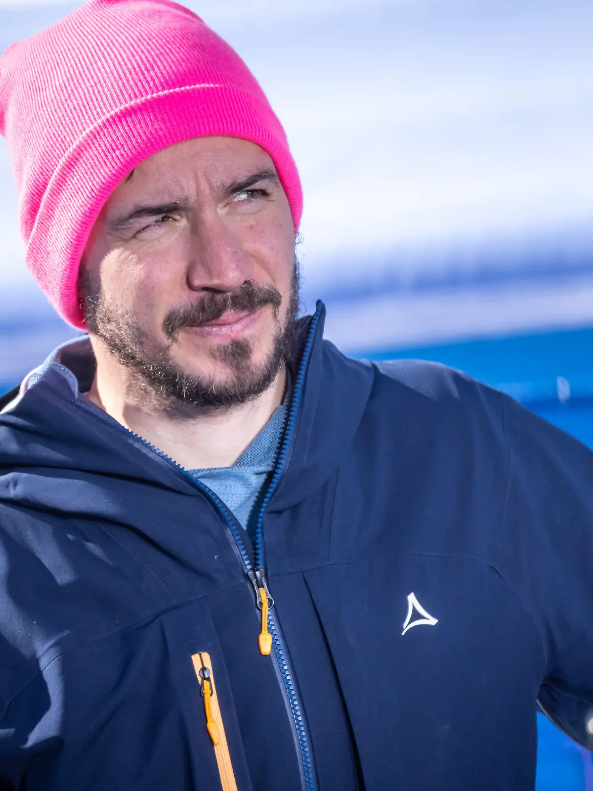 ARCHIV - 16.02.2023, Frankreich, Courchevel: Ski alpin: Weltmeisterschaft, Riesenslalom Damen: Felix Neureuther, ehemaliger deutscher Skirennläufer, verfolgt als TV Experte für die ARD den 2. Durchgang. Den aktuellen Rennkalender im Weltcup sieht der 38-Jährige kritisch. (zu dpa: ««Unzeitgemäß»: Ex-Skistar Neureuther fordert neuen Rennkalender») Foto: Michael Kappeler/dpa +++ dpa-Bildfunk +++