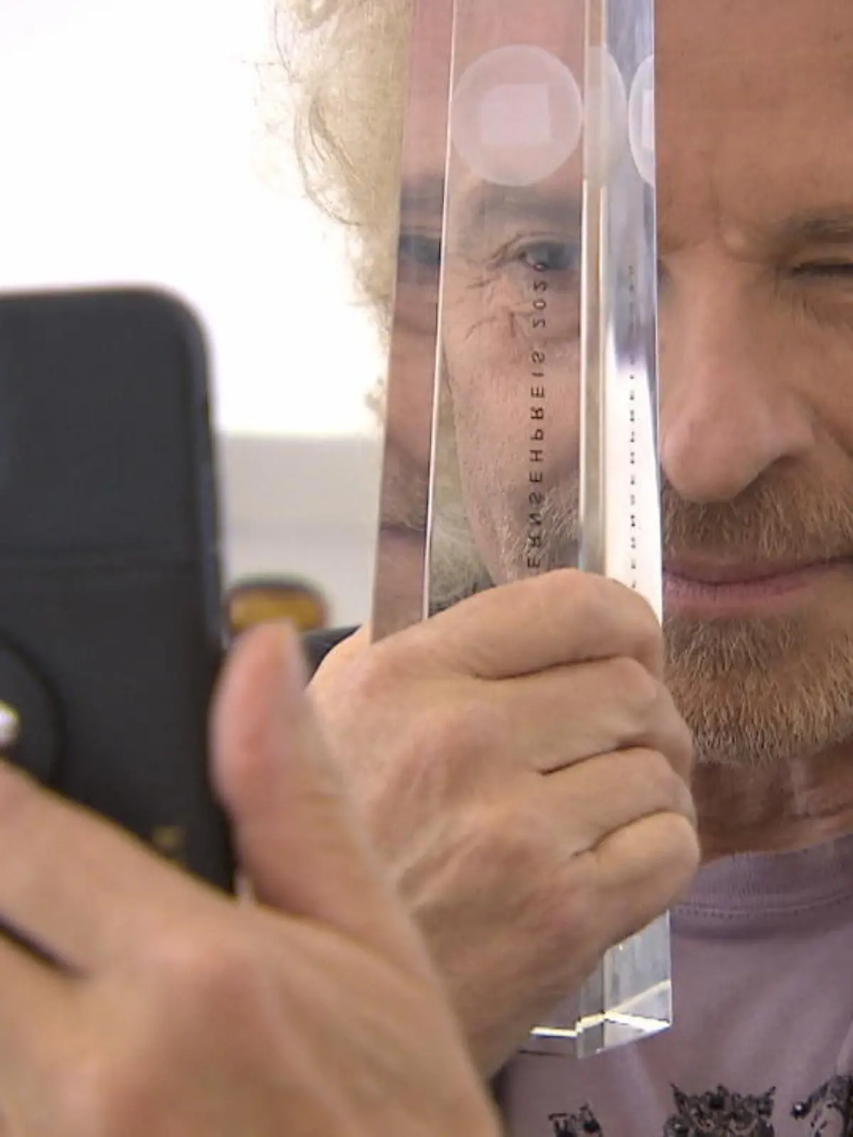 Thomas Gottschalk freut sich über den Gewinn des Deutschen Fernsehpreises 2020