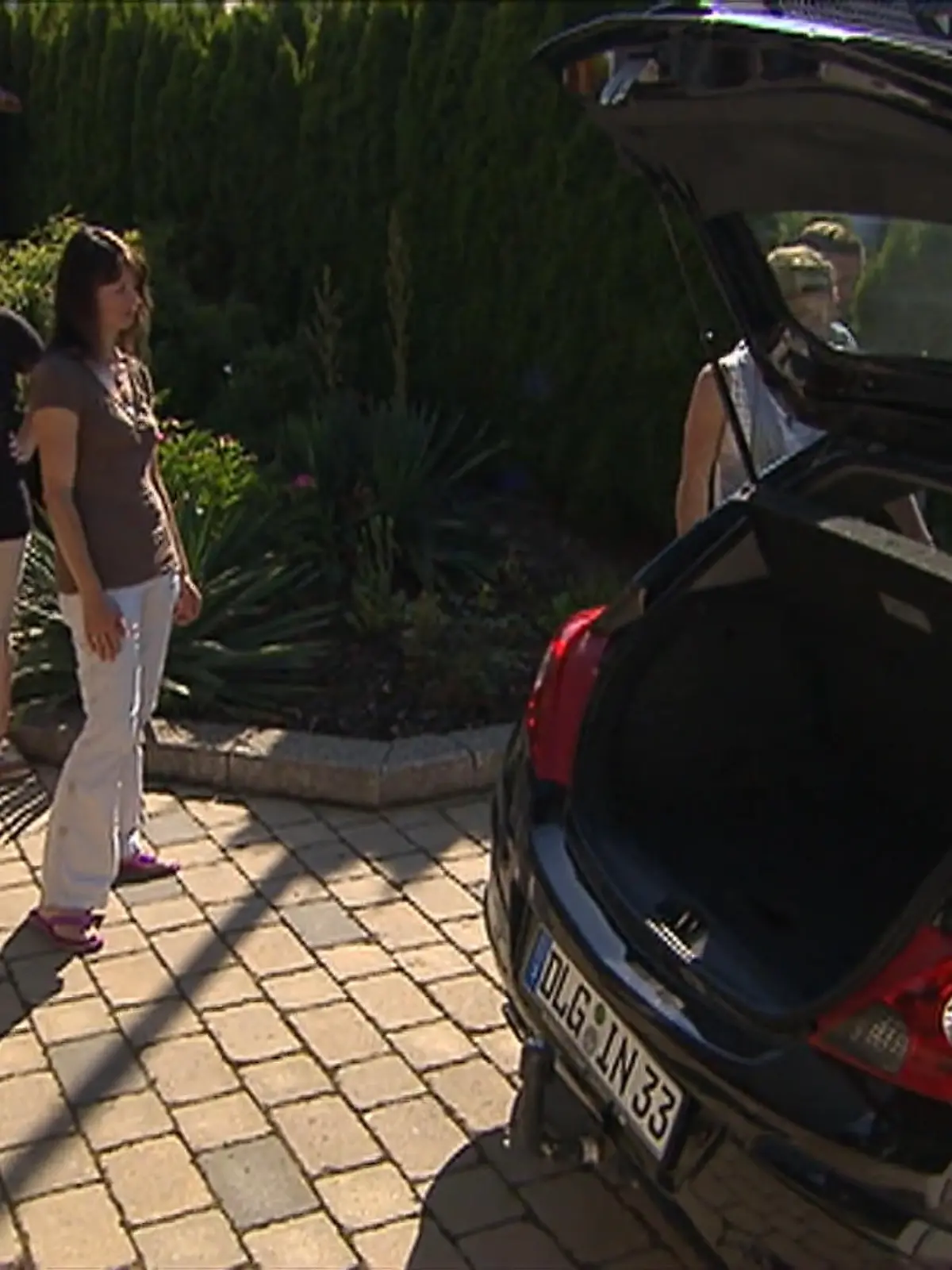 Bild zu: "Familie Neuss hat mit dem Corsa ein Platzproblem"