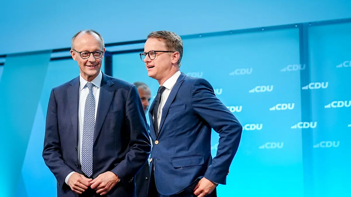 Parteichef Merz und Generalsekretär Linnemann bekommen von den CDU-Delegierten ein Ja.