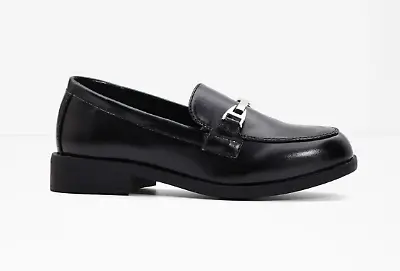 Penny Loafer mit Schnalle