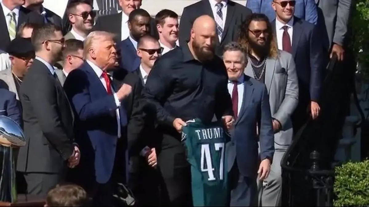 Trump stichelt gegen Swift bei NFL-Feier Super-Bowl-Empfang für Eagles