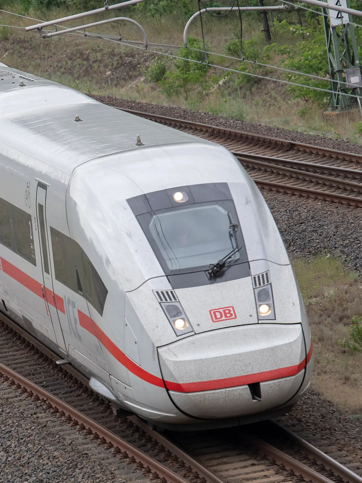 Bild zu: "Zu unpünktlich - Schweiz lässt deutsche Züge nicht mehr rein"