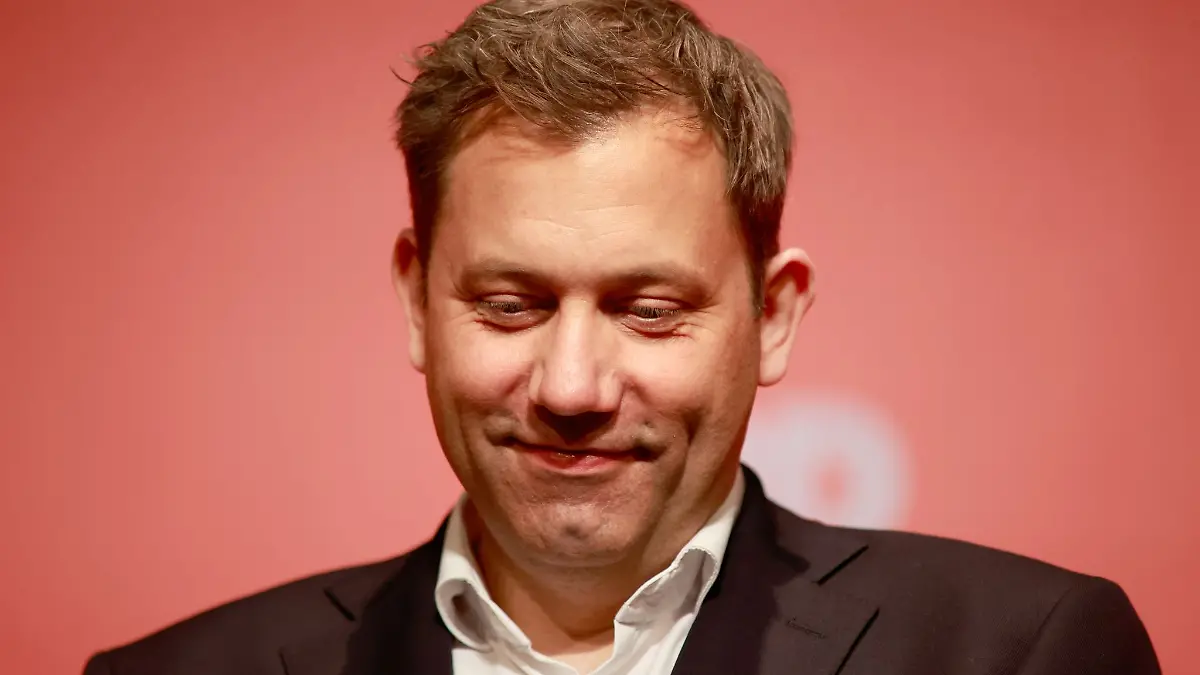 SPD-Chef Klingbeil geht als Vizekanzler ins Merz-Kabinett. (Archivbild)