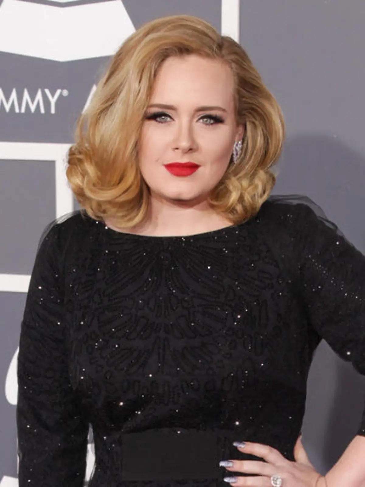 Gedenken an Grenfell-Tower-Opfer: Adele kämpft mit den Tränen