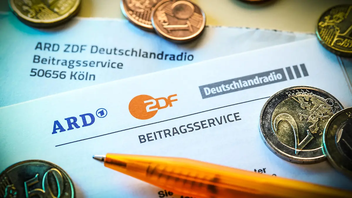 Rundfunkbeitrag - Symbolbilder Schreiben vom ARD ZDF Deutschlandradio Beitragsservice, Rundfunkgebühren

broadcasting Post  Symbol Pictures write of ARD ZDF German Radio Beitragsservice Broadcasting fees