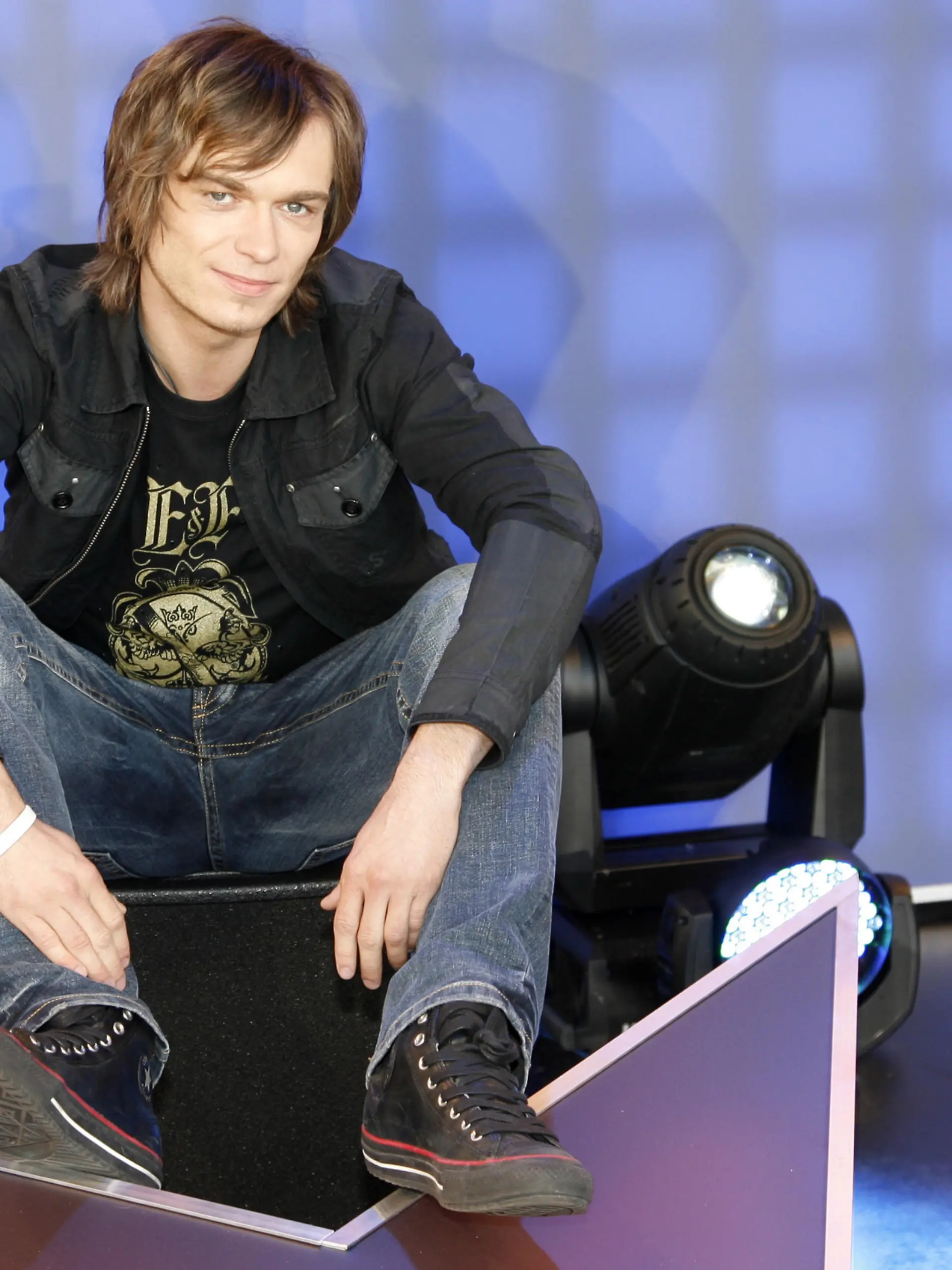 DSDS-2008 Gewinner Thomas Godoj posiert am Donnerstag (22.05.2008) in Hamburg während der Proben zur "Countdown für Belgrad"-Show. Die ARD zeigt am Samstag (24.05.2008) die Show "Countdown für Belgrad" von der Reeperbahn in Hamburg im Vorfeld des 53. "Eurovision Song Contest". Foto: Sebastian Widmann dpa/lno  +++(c) dpa - Report+++