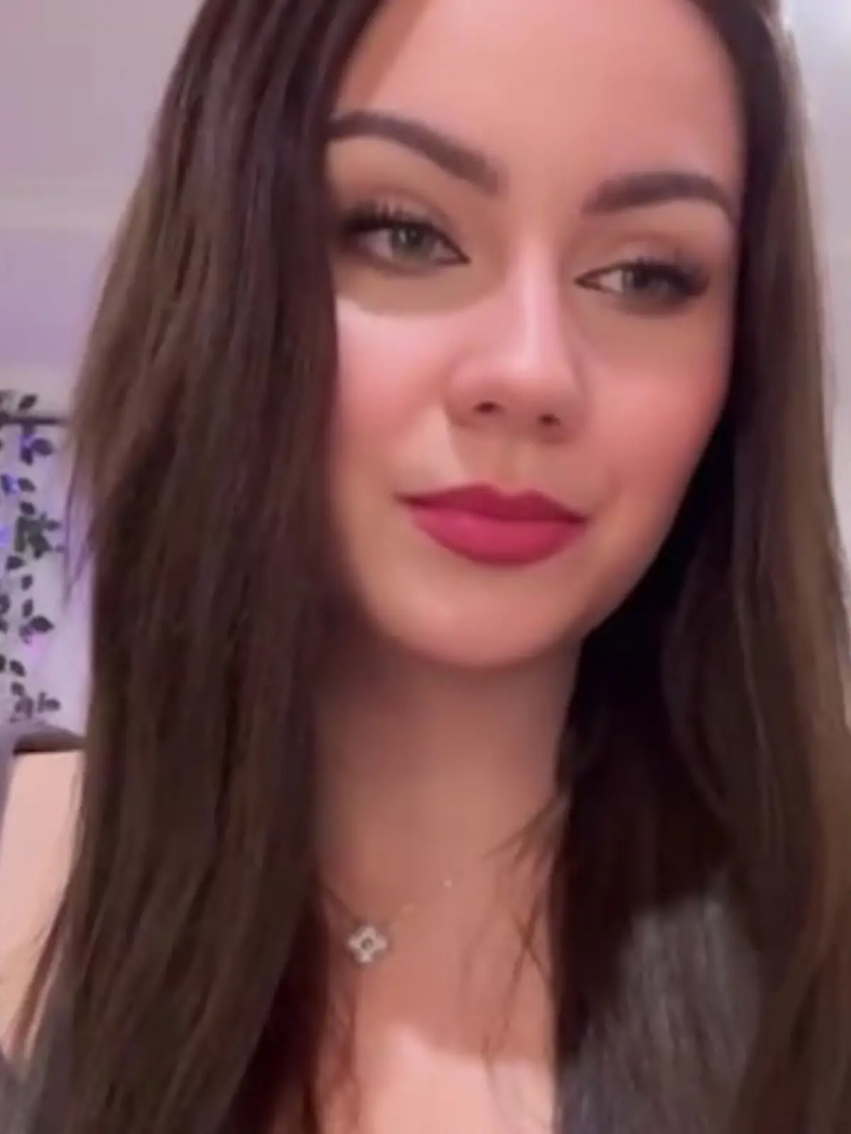 Nathalie Volk spricht zu ihrem Musikvideo