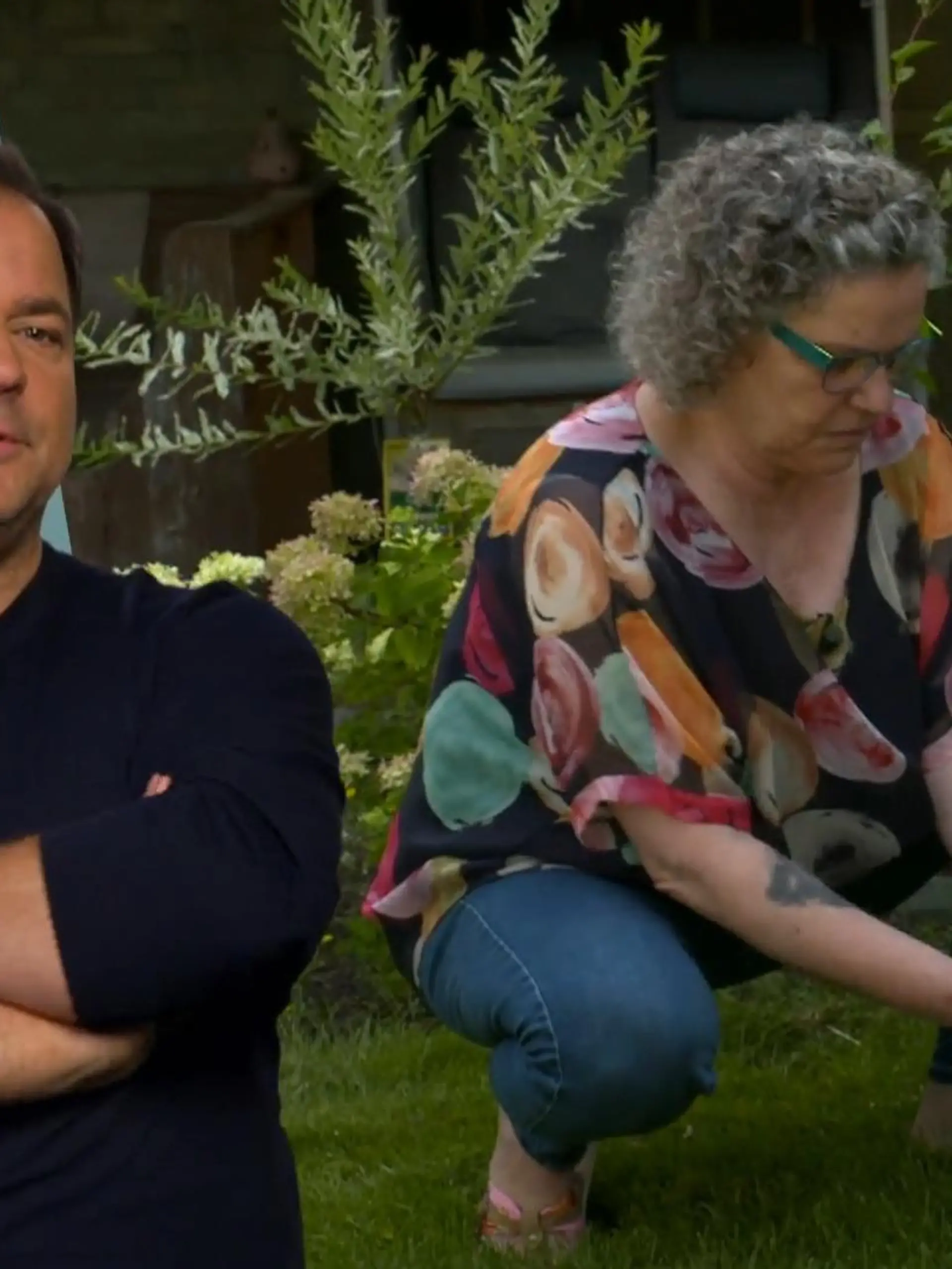 Bild zu: "Christine hat sich sofort in Pudel Emil verliebt, doch er leider nicht in sie"