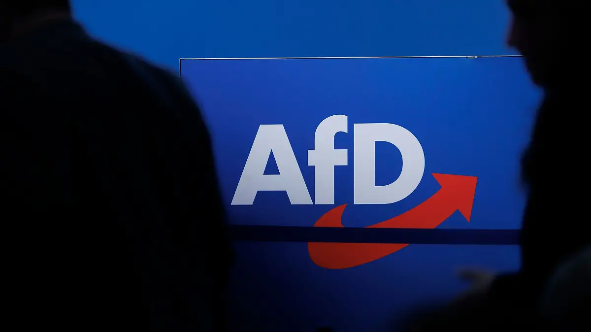 Das Bundesamt für Verfassungsschutz stuft die AfD als gesichert rechtsextremistisch ein.
